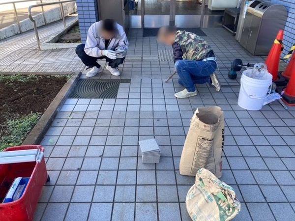 タイル1