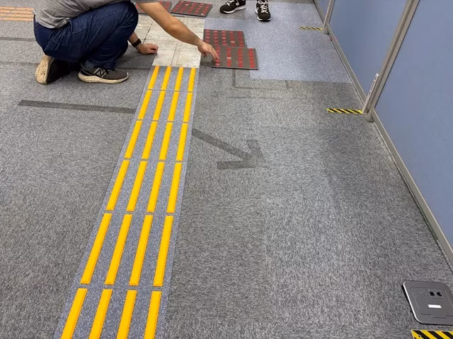 点字タイル2